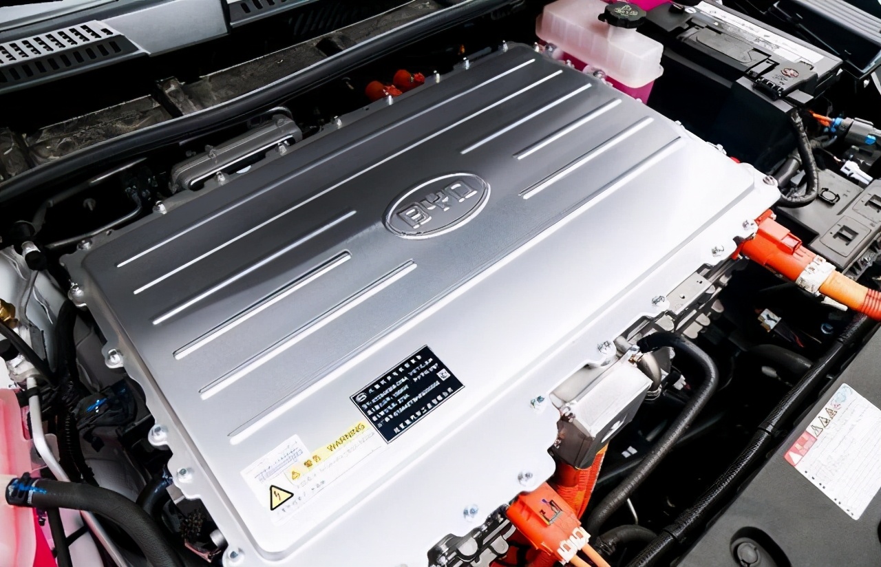 芯片突围的榜样，国产电池“4大天王”，垄断全球43%的市场