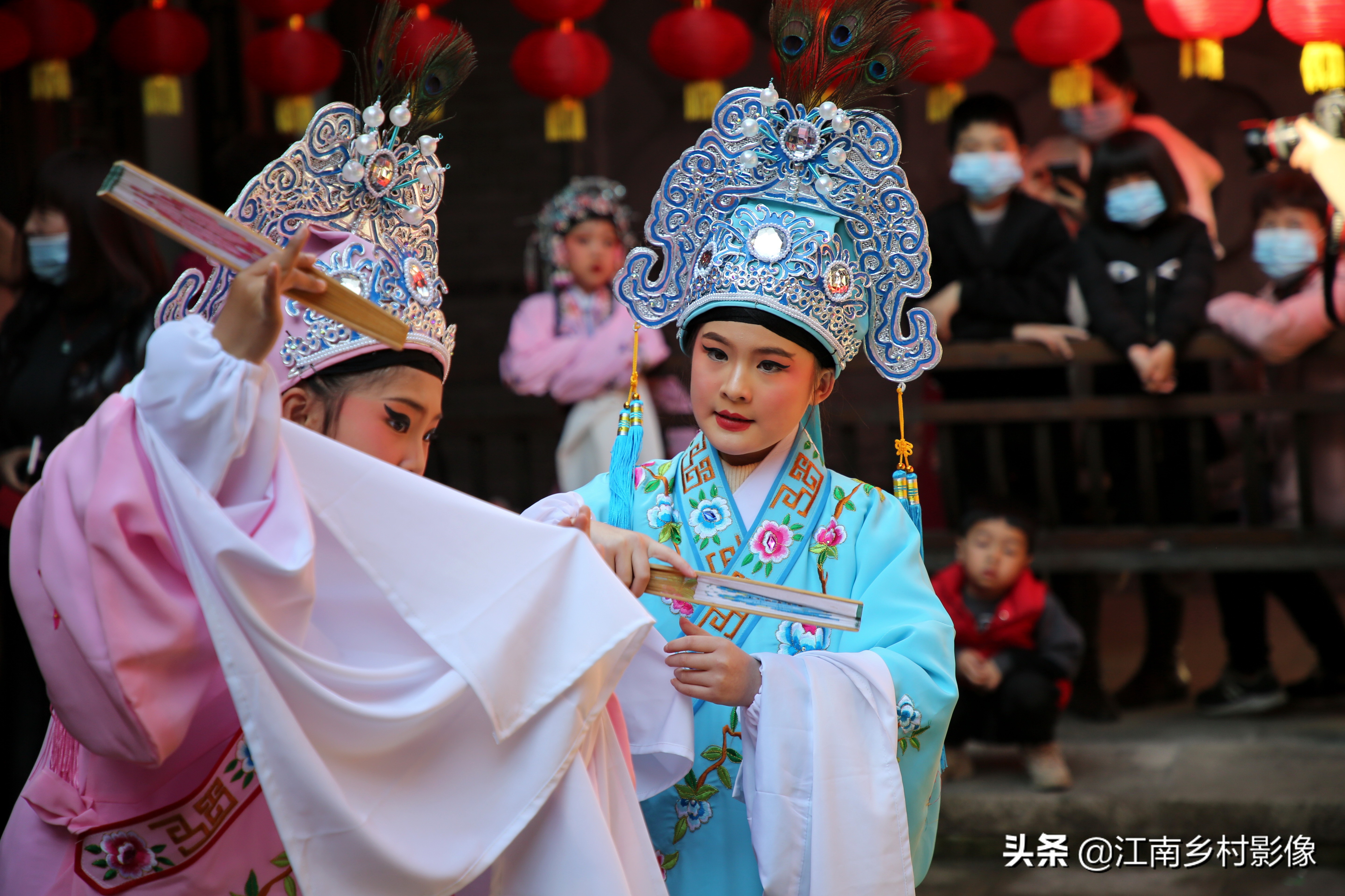 提前的乾元元宵节：灯谜、蚕花、舞龙、越剧、古筝及多彩汤圆
