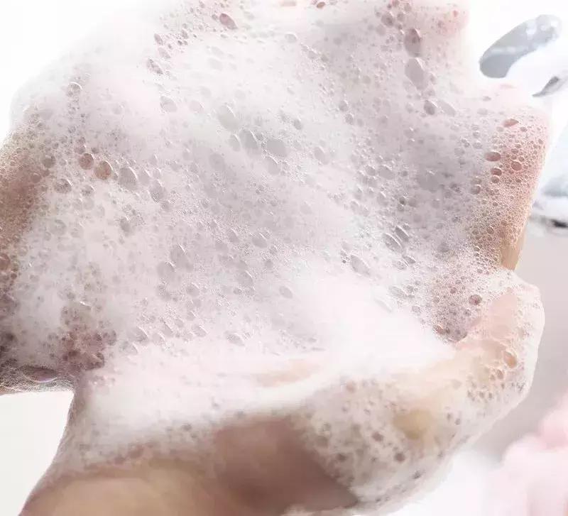 护肤反而皮肤差,改掉这些护肤恶习让你越变越美丽