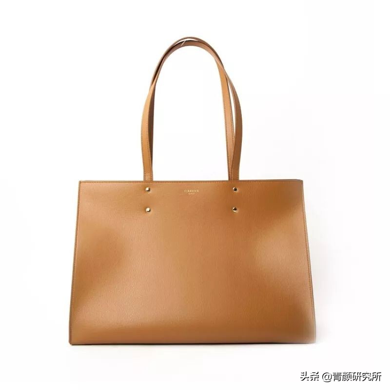 轻奢小众包包种草好看高级不撞款,比较小众的轻奢包包品牌