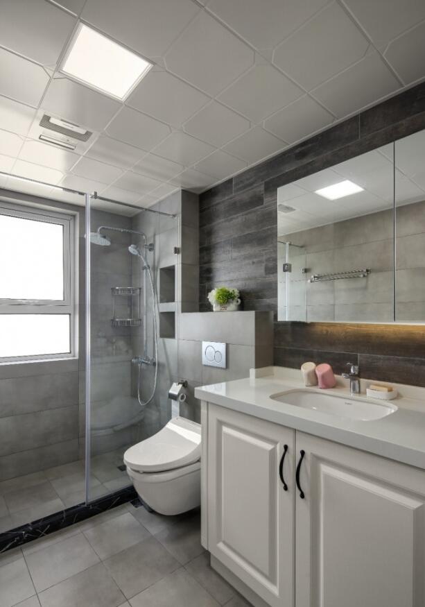 铝扣板吊顶用什么样的好,厕所集成吊顶铝扣板多厚最好