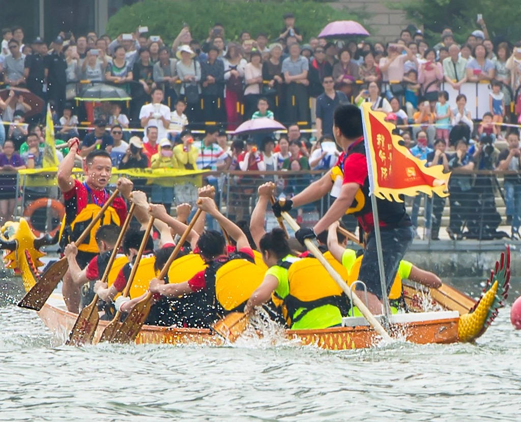 跑步机和划船机哪个效果好,划船机跑步机效果对比
