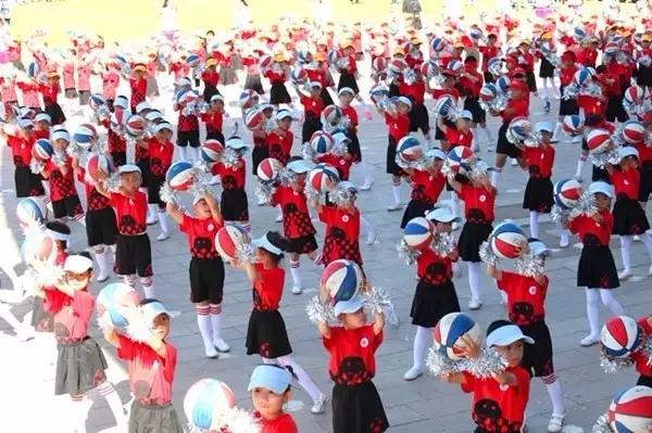 幼儿园秋季运动会特点游戏,幼儿园秋季运动会大型游戏