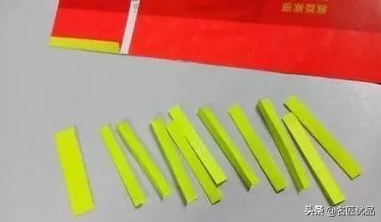 利用窗花做灯笼红包,元旦节剪的窗花灯笼