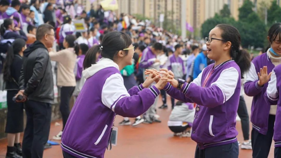 最有水平的中学校服,全国排名前十的校服