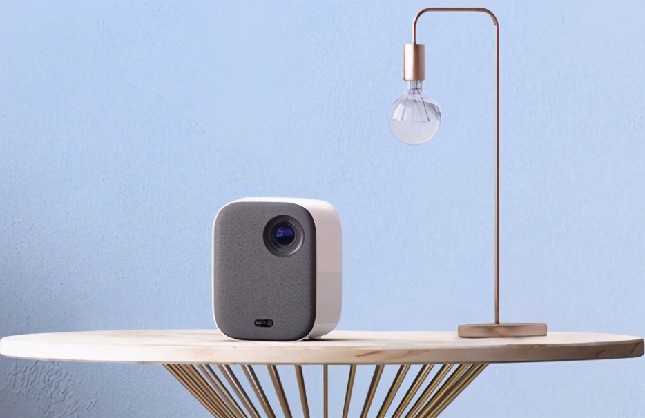 哪个品牌的投影仪比较好又实惠,如何选购高端投影仪品牌