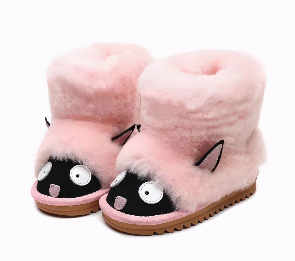 儿童鞋怎么选防止扁平足,扁平足儿童应该穿软底鞋还是硬底