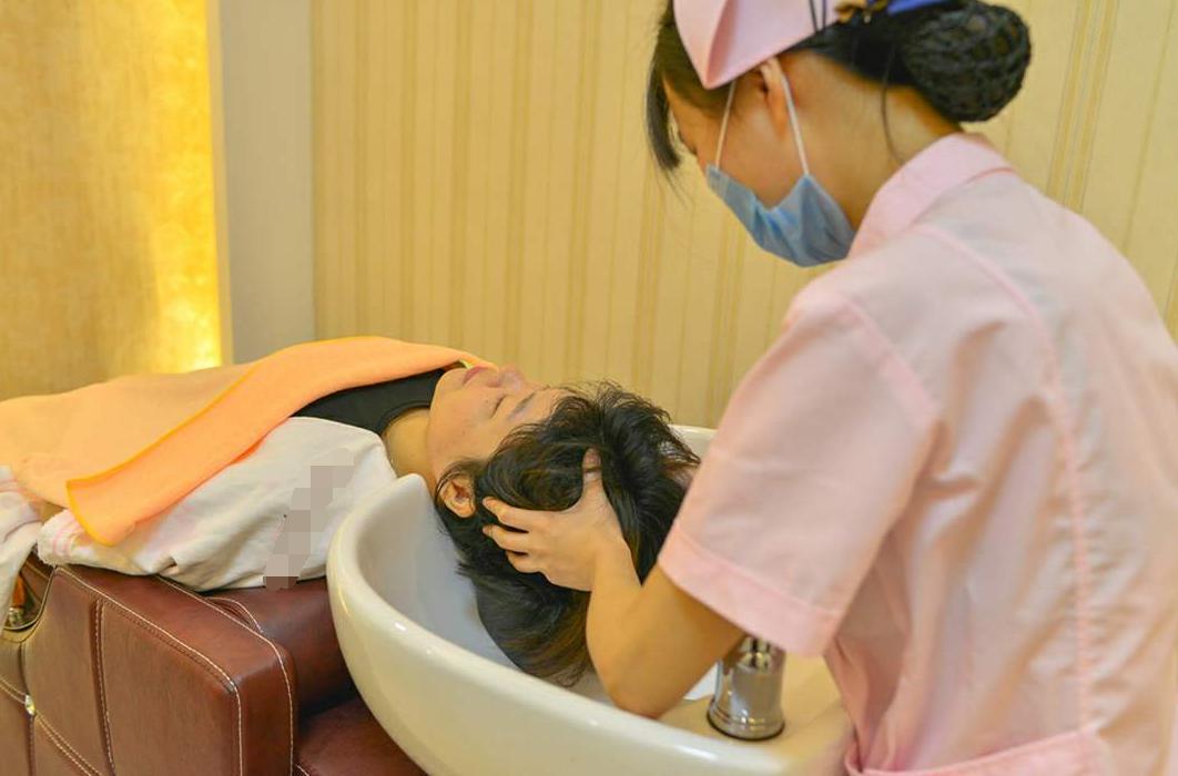 科学坐月子注意哪五条不留月子病,科学坐月子正确饮食