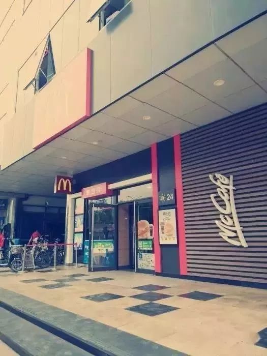 阜成门万通批发市场,阜成门万通现在还营业吗