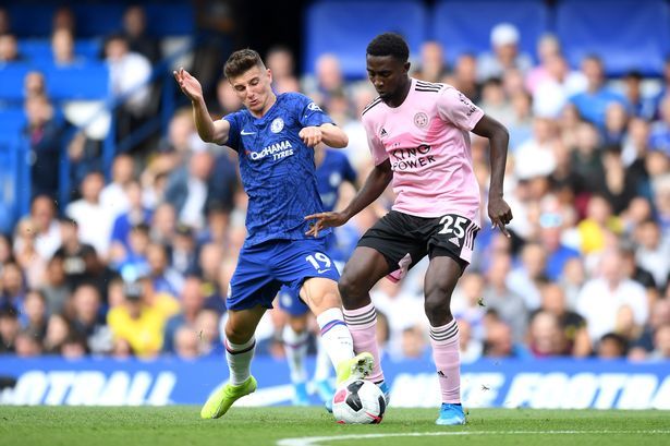 丁丁英超首次头球破门,丁丁和范戴克谁厉害