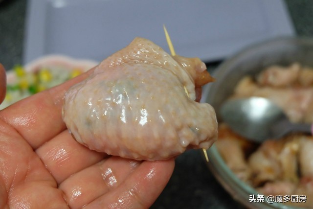 鸡翅炒饭家常做法,蛋炒饭加鸡翅