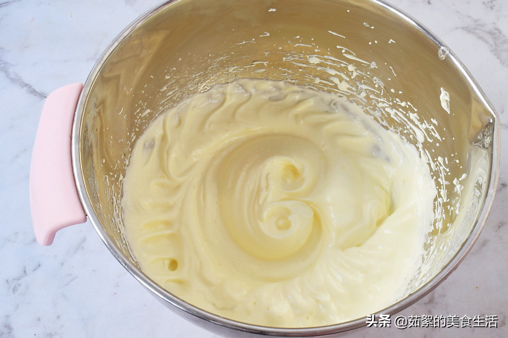 手工七星瓢虫蛋糕,瓢虫蛋糕爆浆蛋糕