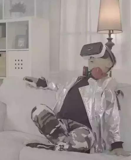 回忆杀！好想再通关一次“魂斗罗”，吃一次大大泡泡糖……