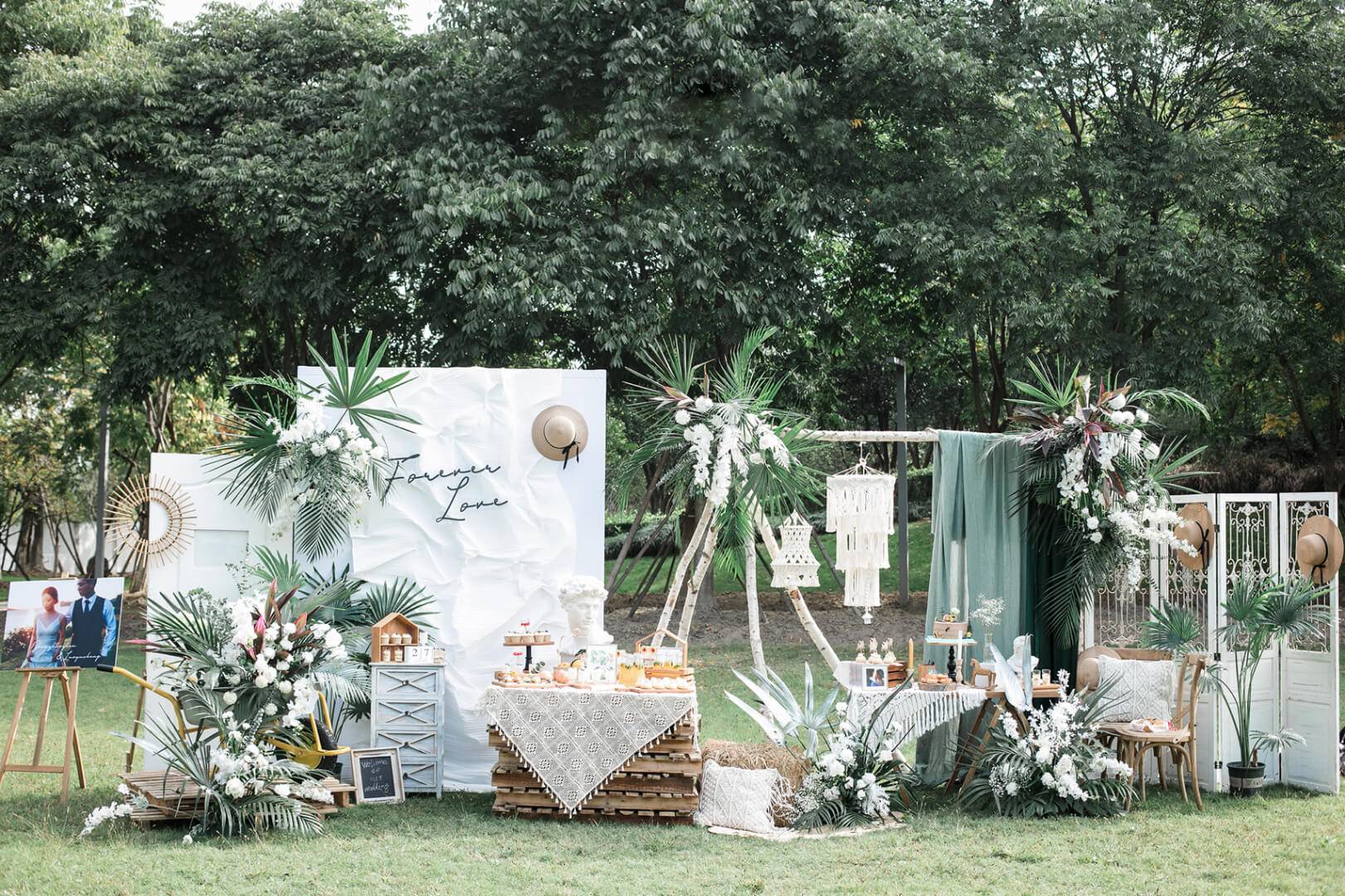 蓝色星空主题轻奢室内婚礼,一场极简纯白的室内婚礼