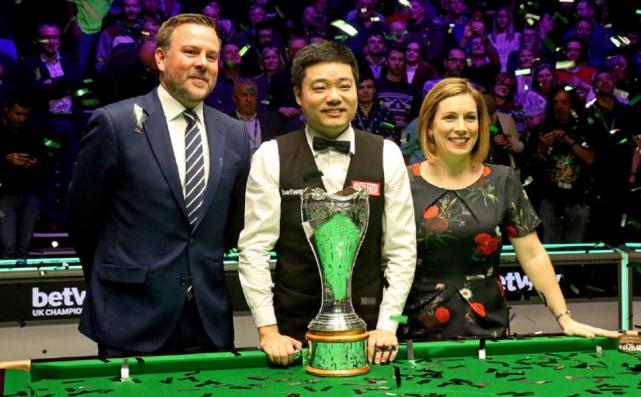 丁俊晖英锦赛第三次夺冠,丁俊晖英锦赛夺冠数据