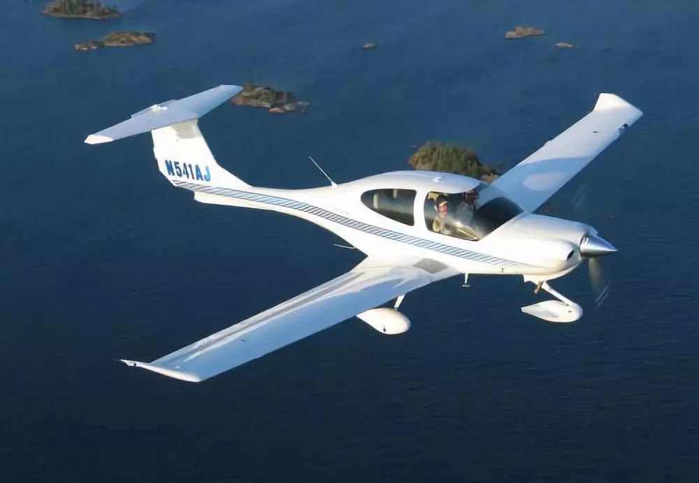 超酷！国际庄的航展真的来了！特技飞行表演+飞行器静态展示都有