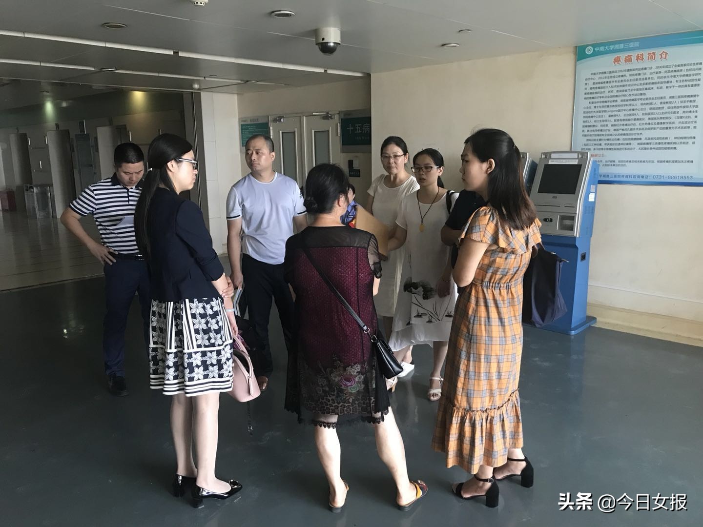 4岁女童遭亲爸殴打致肠子破裂,长沙9岁小孩被殴打