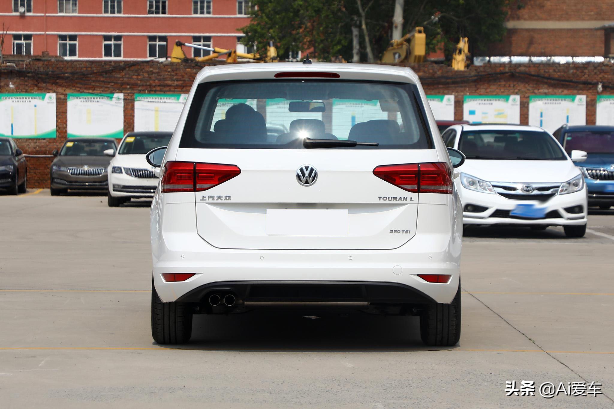 大众途安七座豪华高配,大众途安车型介绍六座款