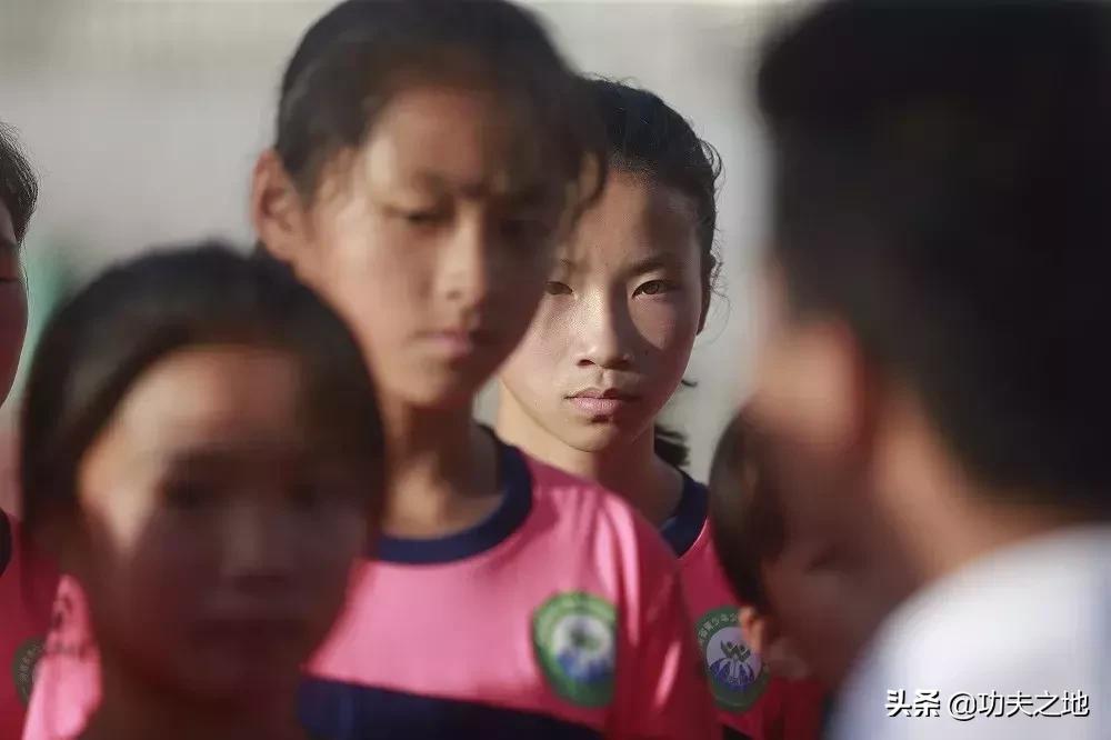 登封市少林足球武校是哪个学校,少林武校的足球班