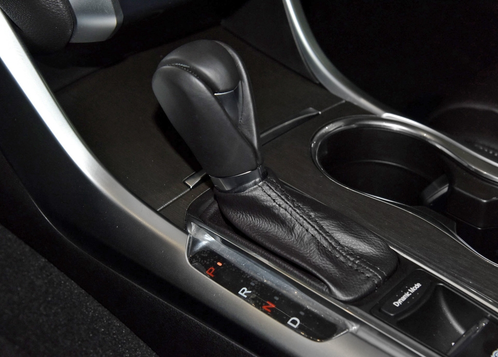 鏈敯璁存瓕涓扮敯鍑屽織鏃ヤ骇鑻辫彶灏艰开,涓扮敯闆峰厠钀ㄦ柉鏈敯璁存瓕