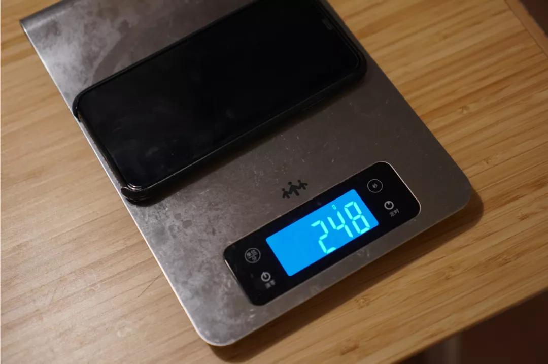 「青蛙评测」上海申花X青岛啤酒，是为信仰充值还是交智商税？