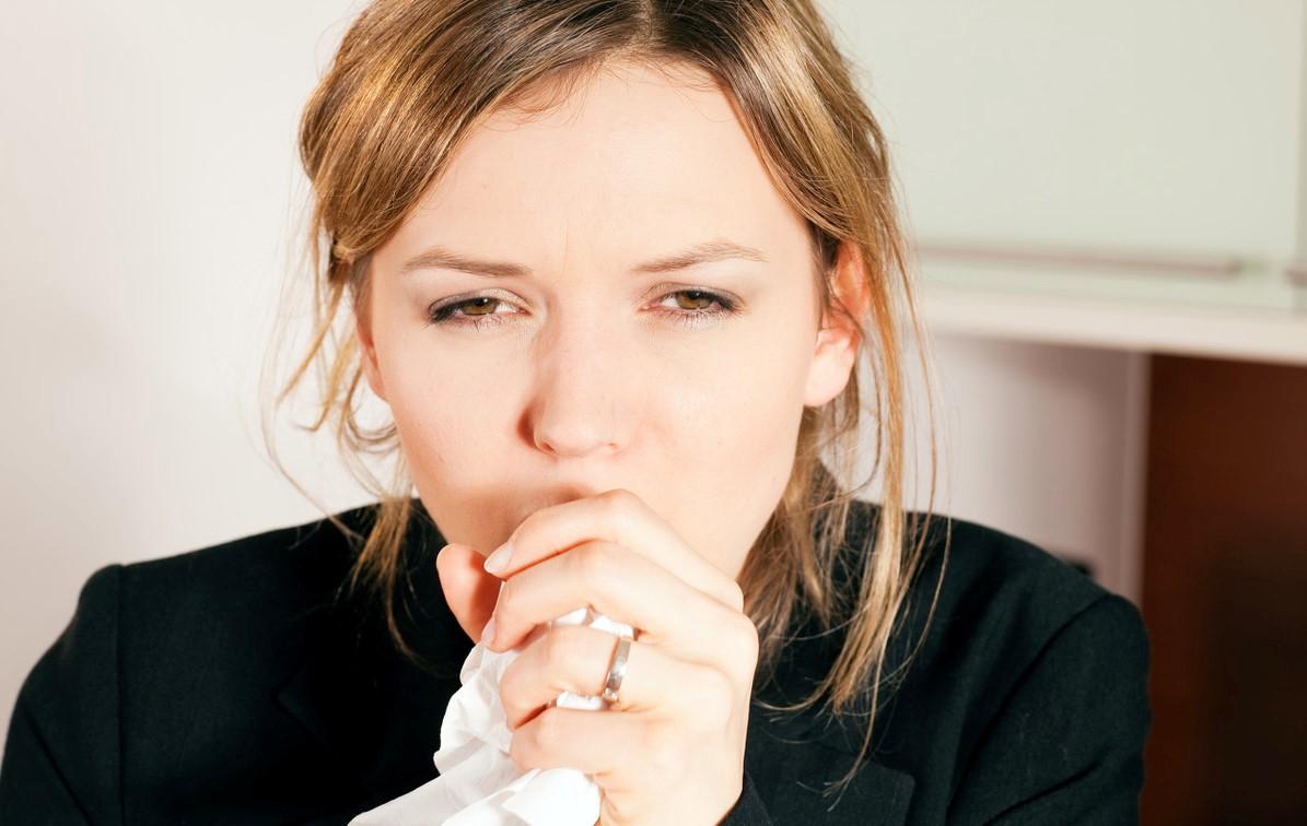 有口腔溃疡吃饭好疼,口腔溃疡张嘴就特别疼耳朵也疼