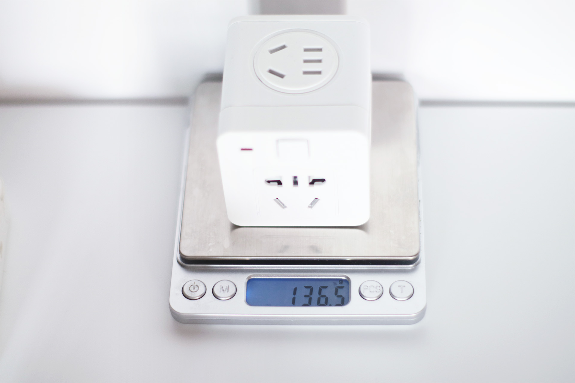 给大家推荐一款多功能魔方插座,魔方插座十大排名