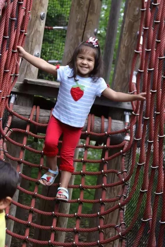 有趣的儿童花园,打造一个500平露台的共享儿童乐园