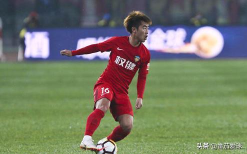 中超郑达伦近况,郑达伦单臂上场