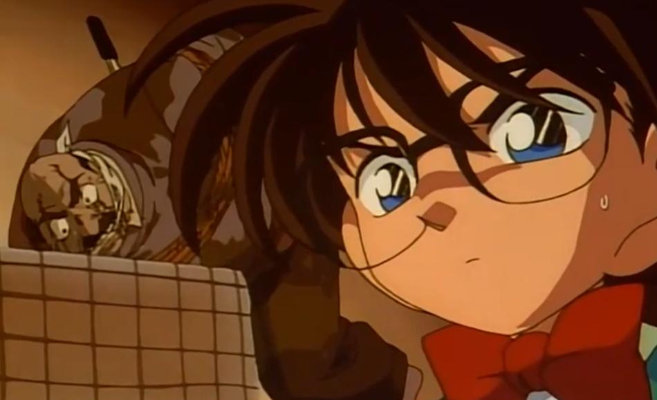 《柯南》：不要招惹医学生，教授因一篇论文被仇杀，死法极其痛苦