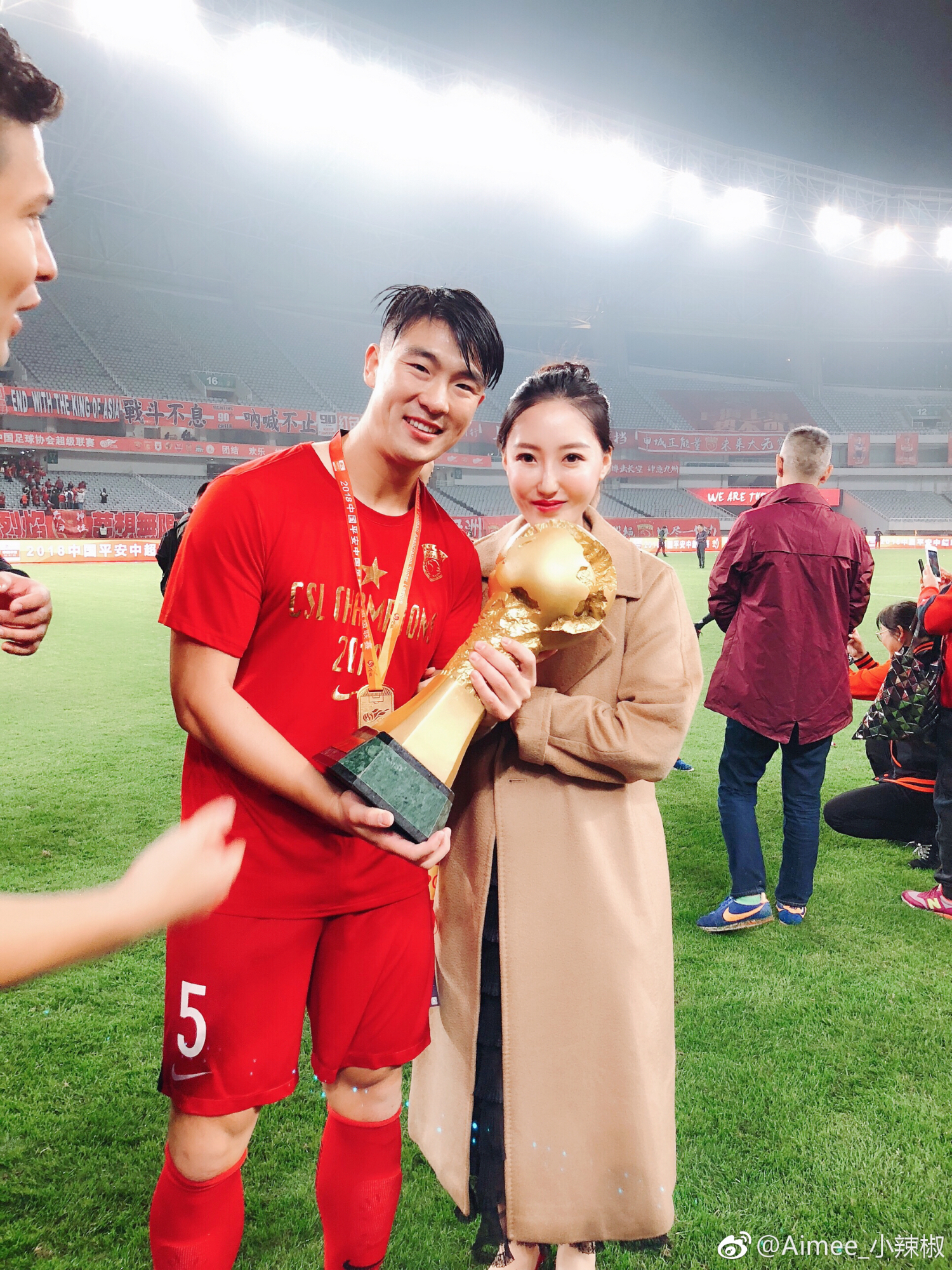 石柯转会国安吗,石柯加盟鲁能几年