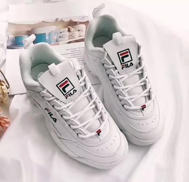 穿不了高跟鞋和硬底鞋,穿不了高跟鞋穿裙子搭配什么鞋