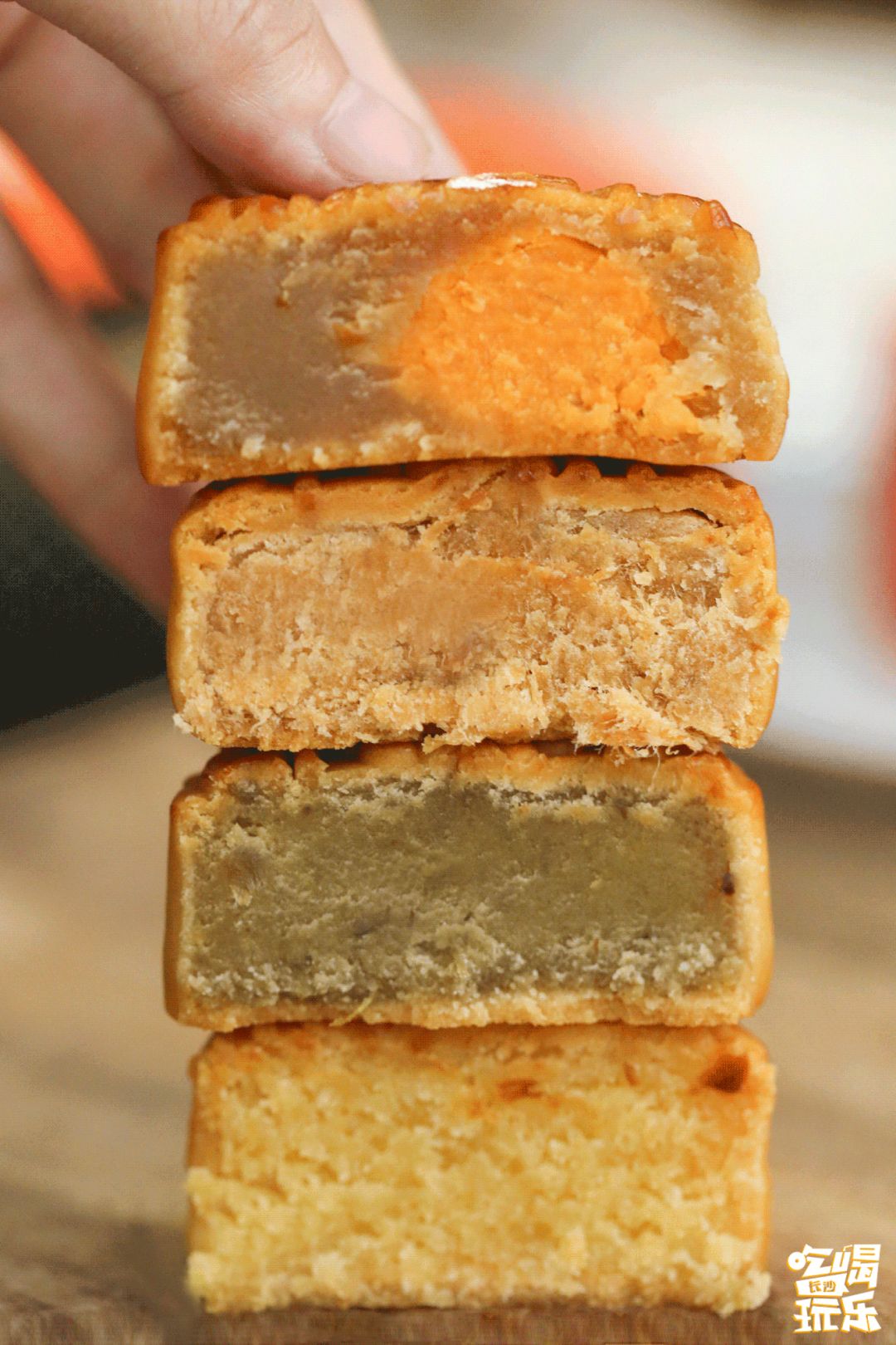 最好吃的月饼健康解馋,吃各种各样的超多月饼全部吃完