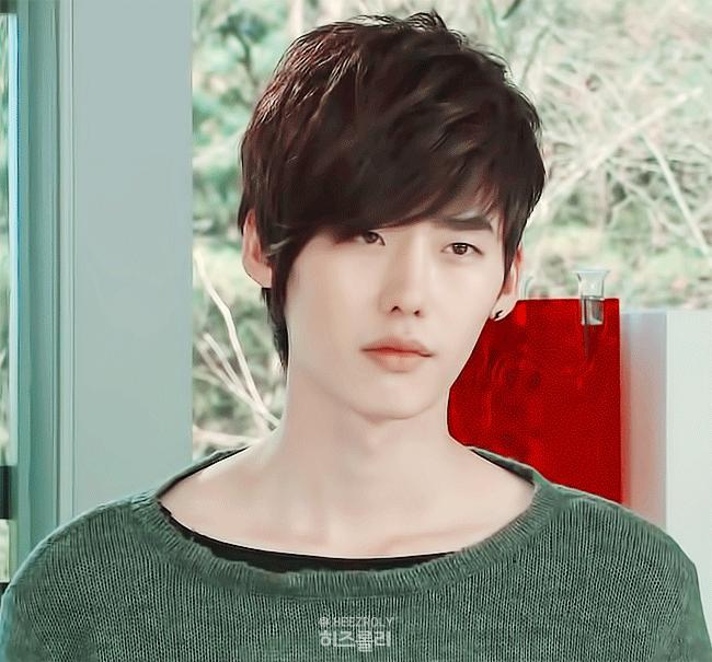 老公变老婆？韩国顶流男神*队军**退伍后变“美女”，网友：我可以