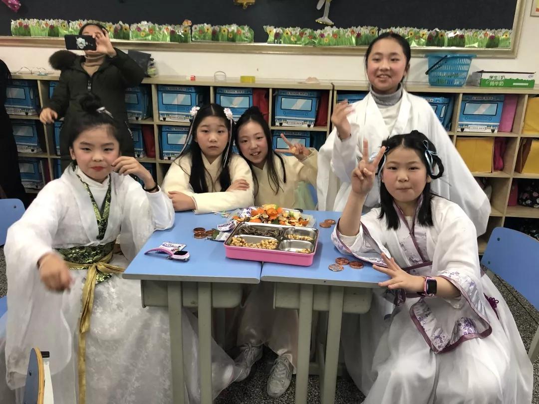 重庆5朵金花小学名字及地址,重庆公认最好的五个小学