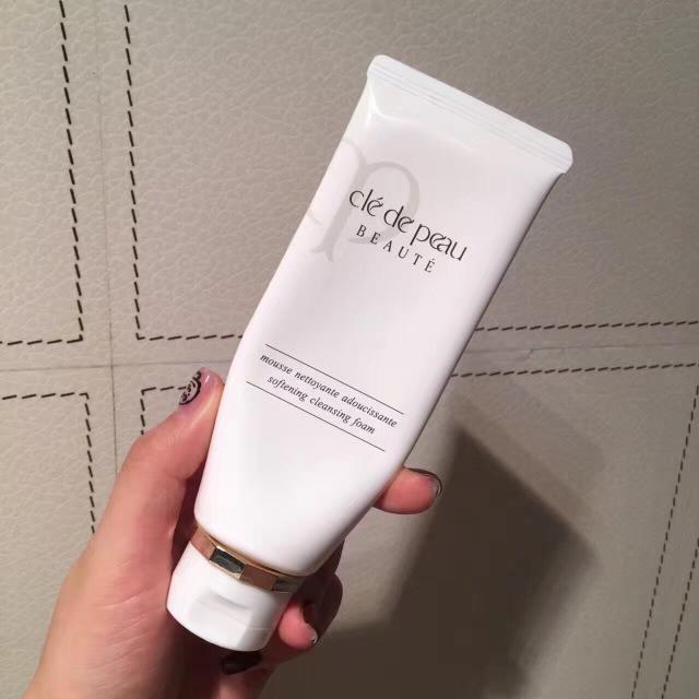 深层保湿清洁洗面奶,洗面奶推荐清洁收缩毛孔温和