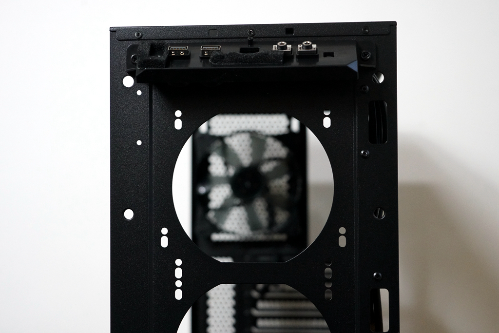 diy水冷高端机箱,电脑装机diy机箱推荐哪款