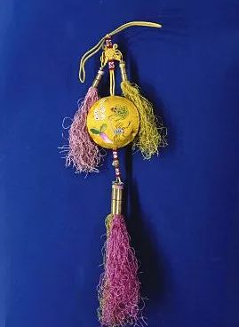 五毒辟邪肚兜,端午节五彩绳和艾绒香囊