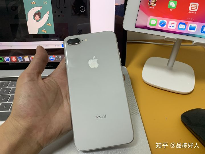 iphone8和8p哪个更值得买,19年iphone8p现在值得买吗