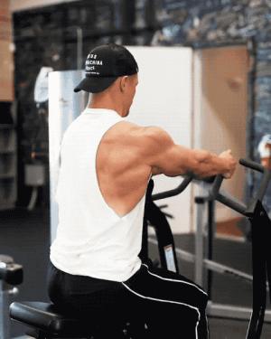 怎么锻炼让肩膀背部更好看,七分钟肩膀背部训练方法