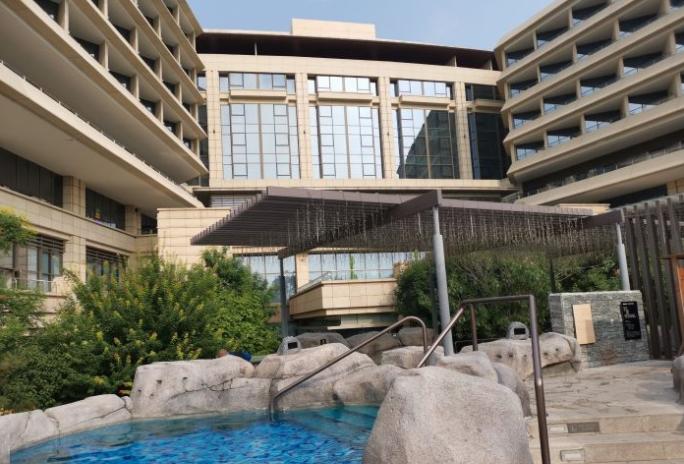 北京泡温泉吃住玩一体的地方排名,北京泡温泉带自助餐