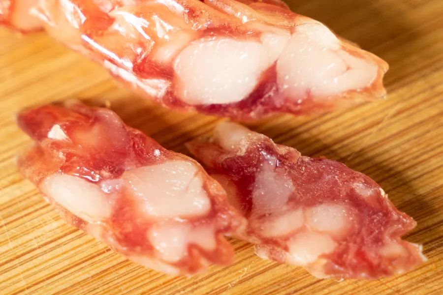 被薇娅直播间榨干零食预算后，写出了这篇测评报告（上）