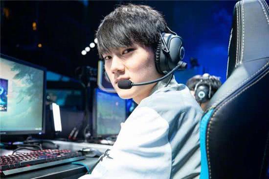 lol职业选手收入大揭秘,lol职业选手最有钱的是谁