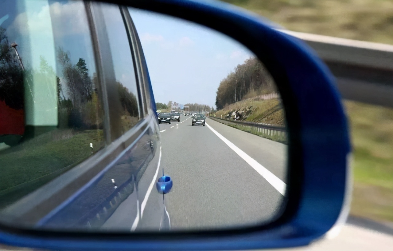 蛇为什么惧怕雄黄,蛇最害怕的雄黄是什么样子的