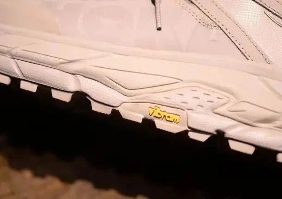 hokaoneone真假测评,hokaoneone高帮评测