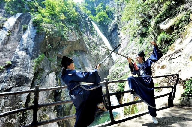 最引人入胜的武侠小说,古今经典武侠小说第一推荐