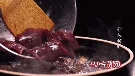 肝火旺喝猪肝汤吗,肝火重还失眠喝点什么茶为好