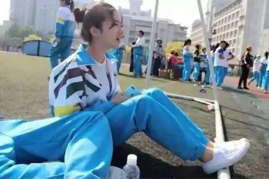 天津神仙校服,天津各个职大的校服