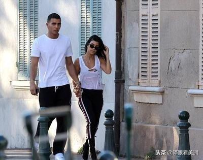 42岁卡戴珊大姐照片,卡戴珊大姐最新街拍