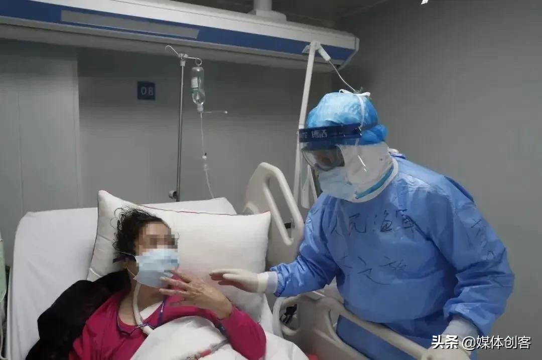 在这场战疫中我们看到了什么,这场战疫不要忘记这些勇敢的身影